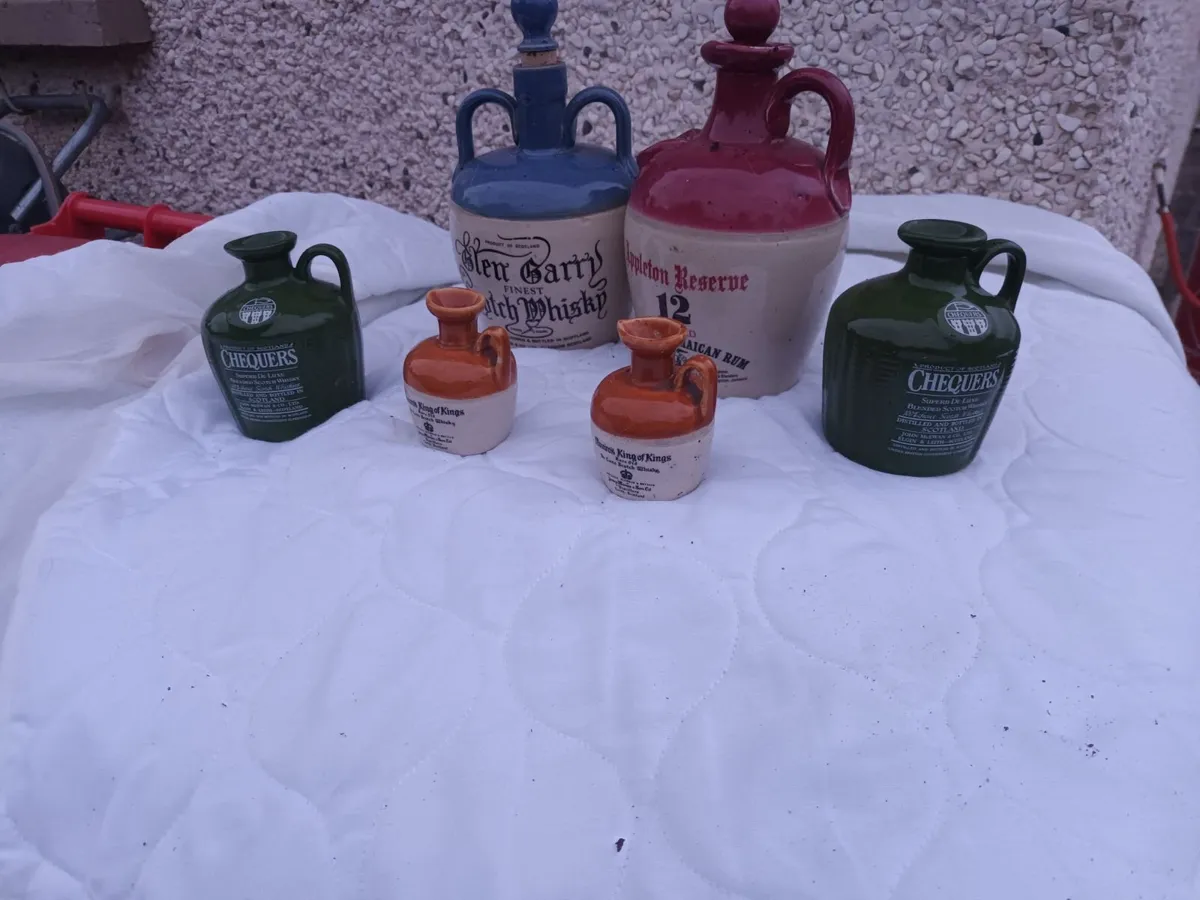 Old whiskey jugs - Image 3