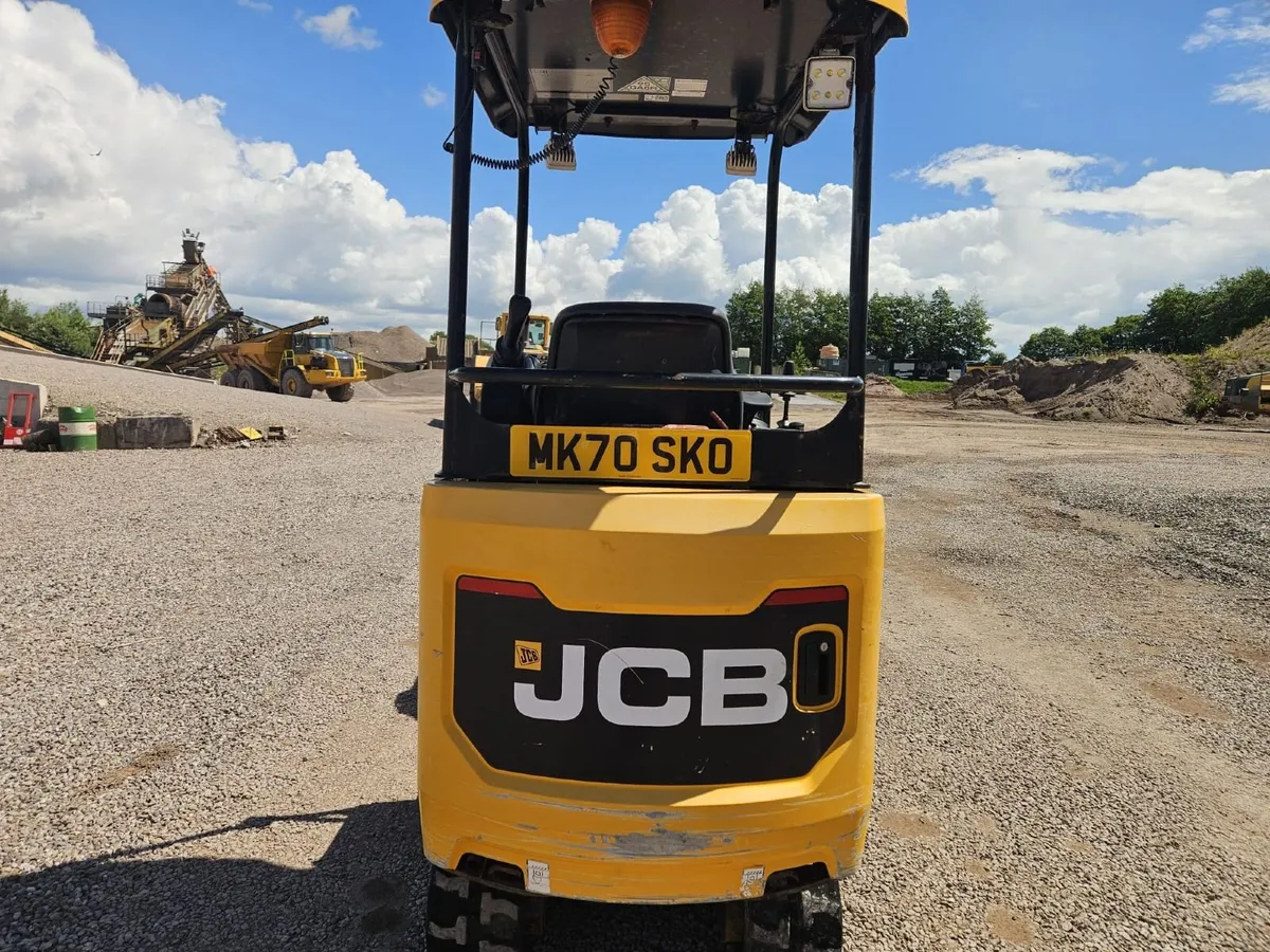 JCB 16C-1 1.6 ton Mini Digger - Image 4