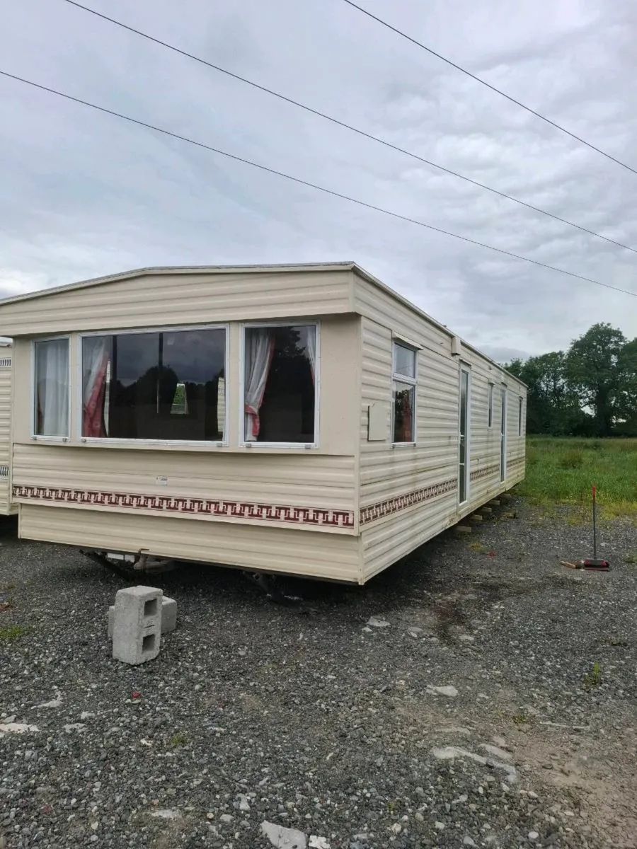 36 x 12. 3bedroom mobile home. - Image 1