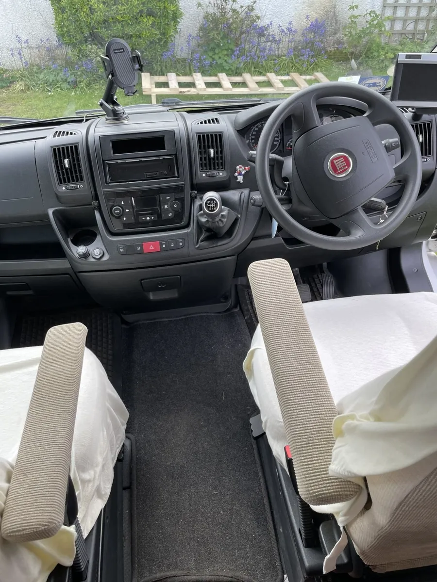Motorhome - Image 2