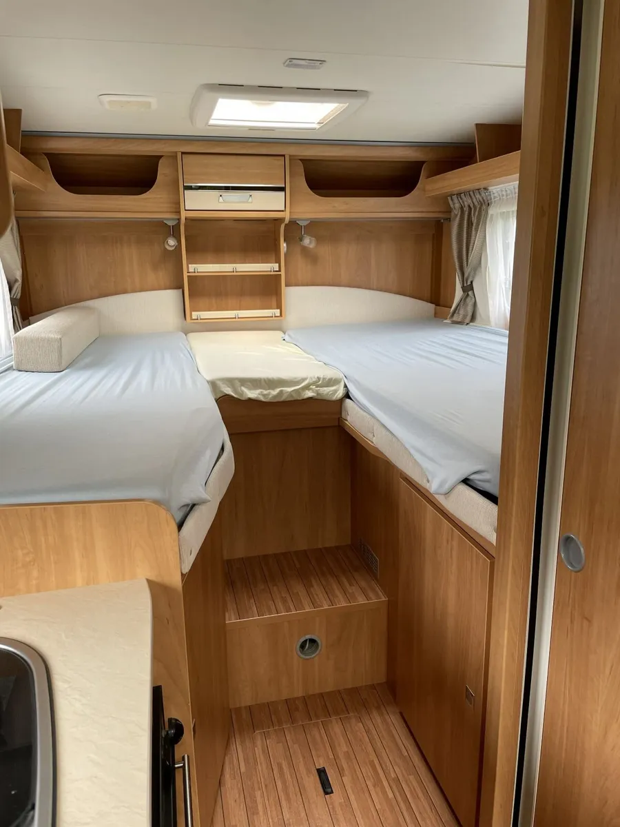 Motorhome - Image 3