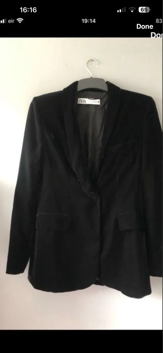 Ladies black Zara blazer size S €10 - Image 1