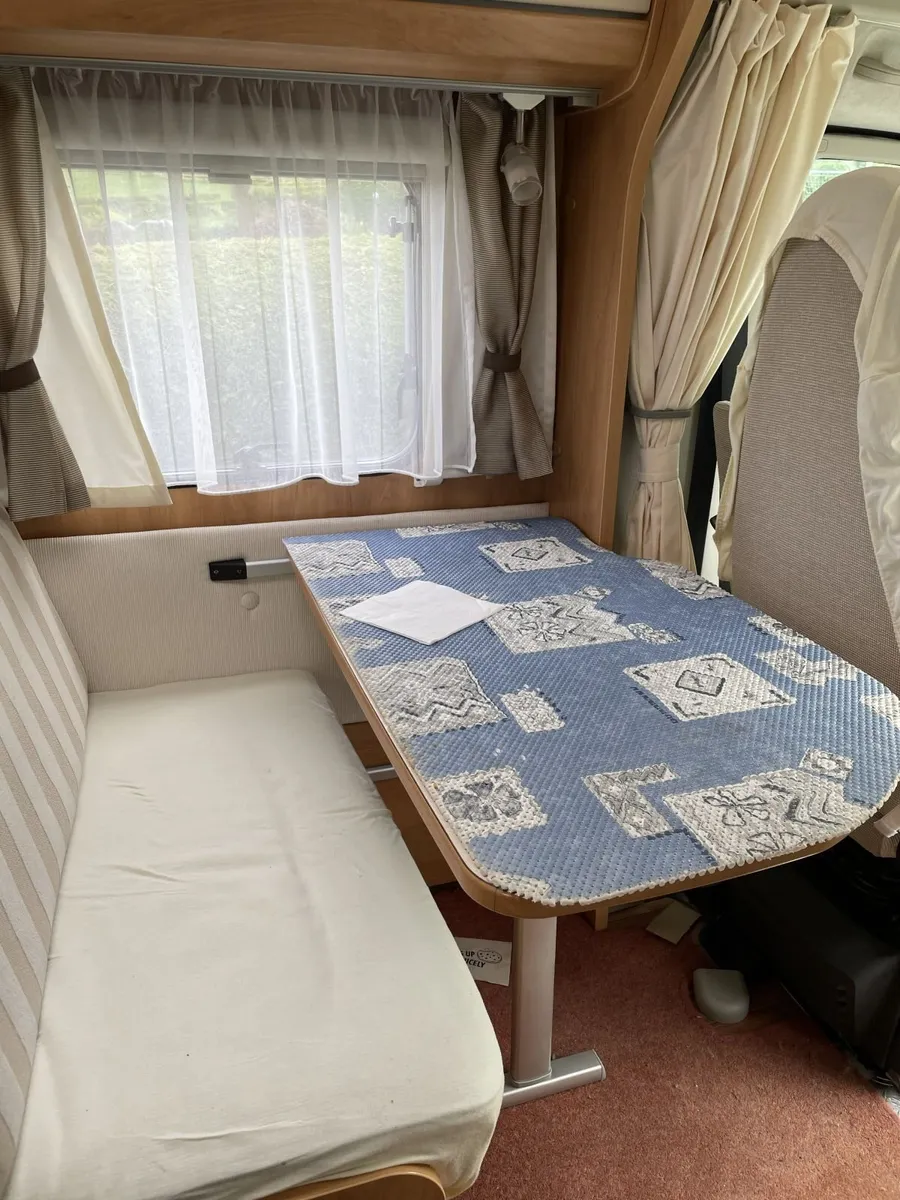 Motorhome - Image 4
