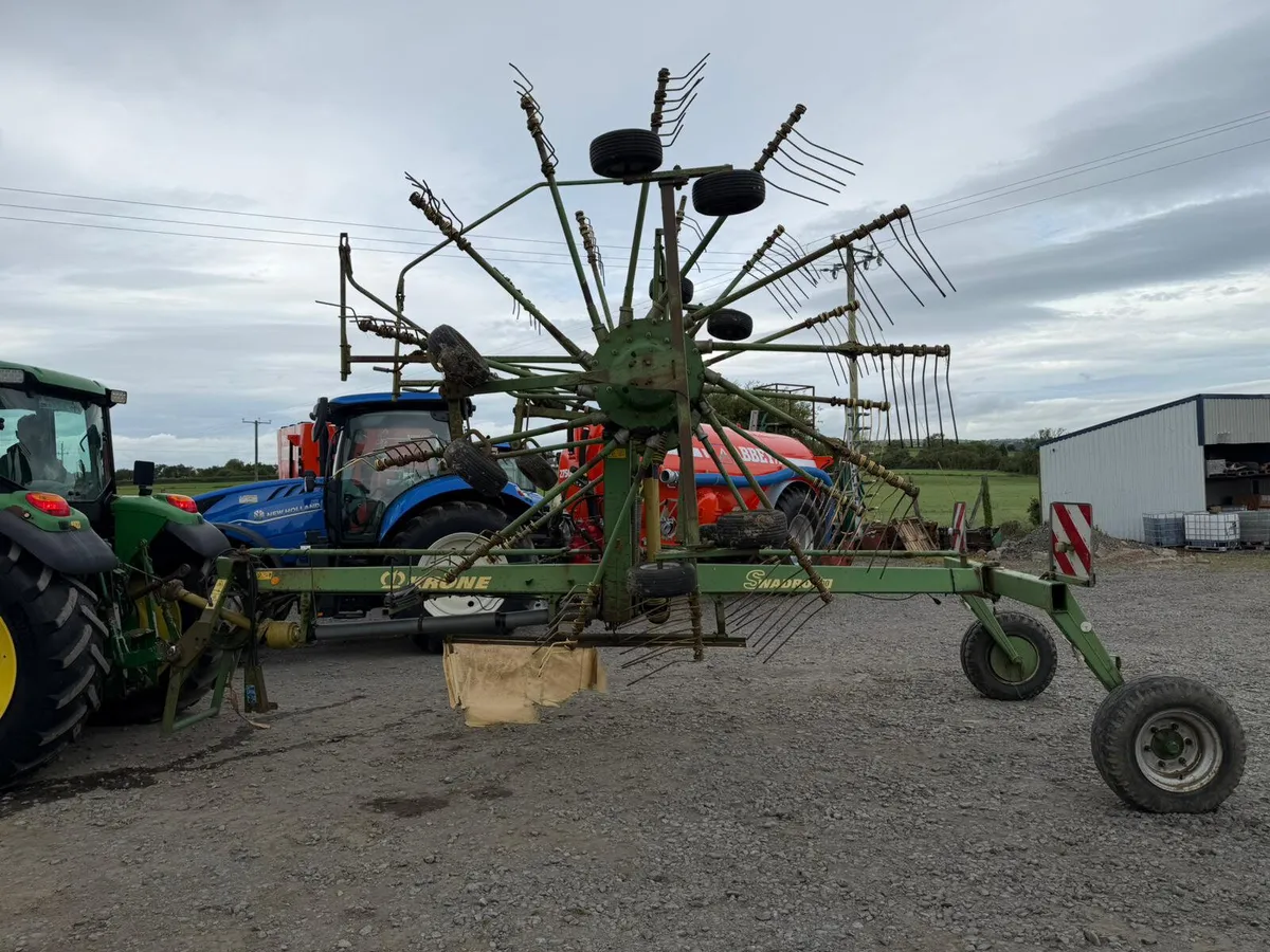 Krone Swadro 900 - Image 1