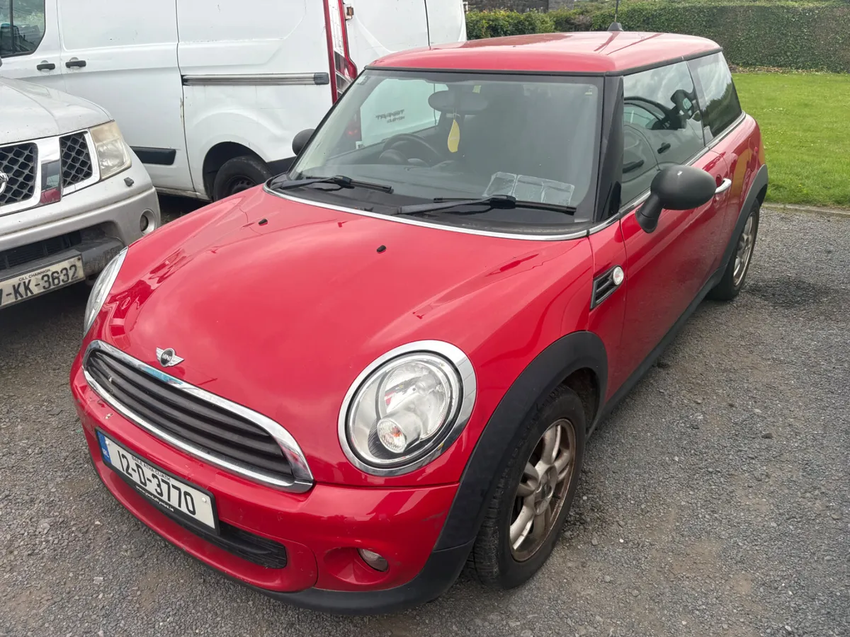 2012 Mini Cooper - Image 2
