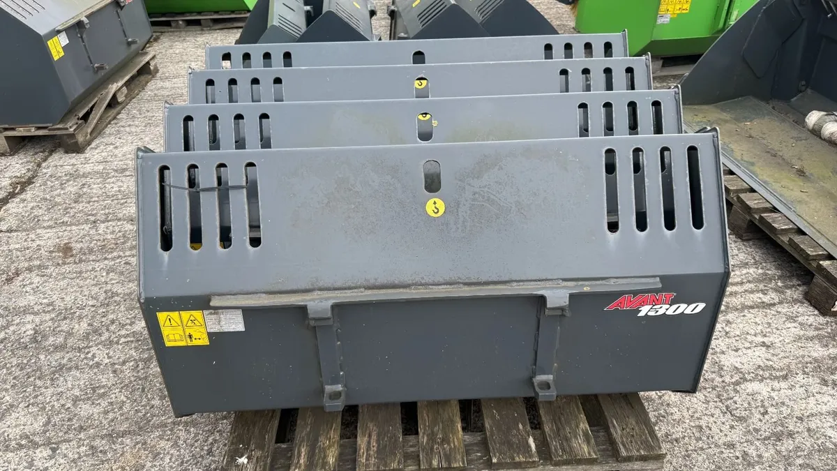 Avant General Bucket, 1300mm HD, 370L - Unused - Image 3