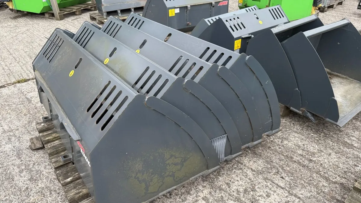 Avant General Bucket, 1300mm HD, 370L - Unused - Image 4