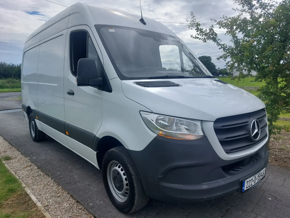 MERCEDES-BENZ SPRINTER 222' RWD - MWB - Image 1