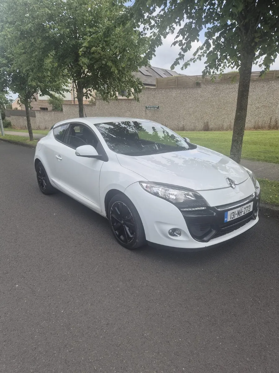 Renault Megane 2013 - Image 2