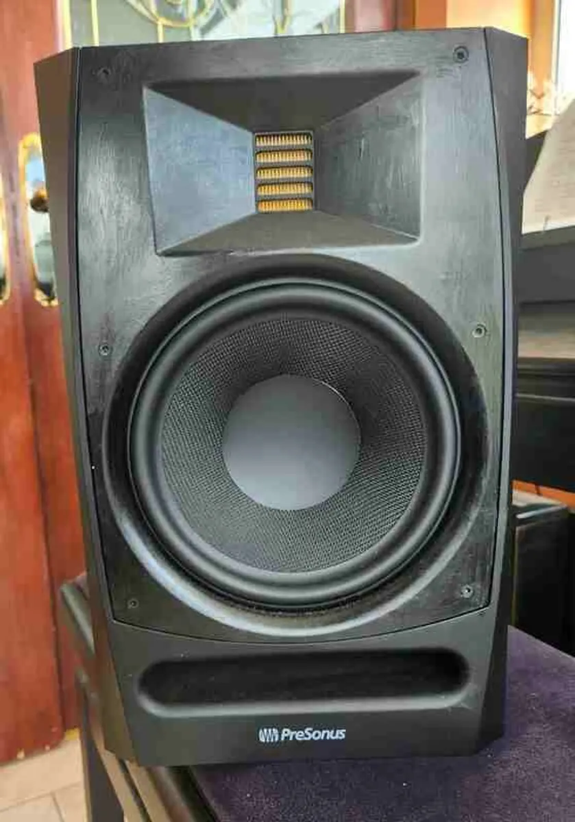 Presonus R80 Studio Monitors (2) And Desktop Stands - Image 1