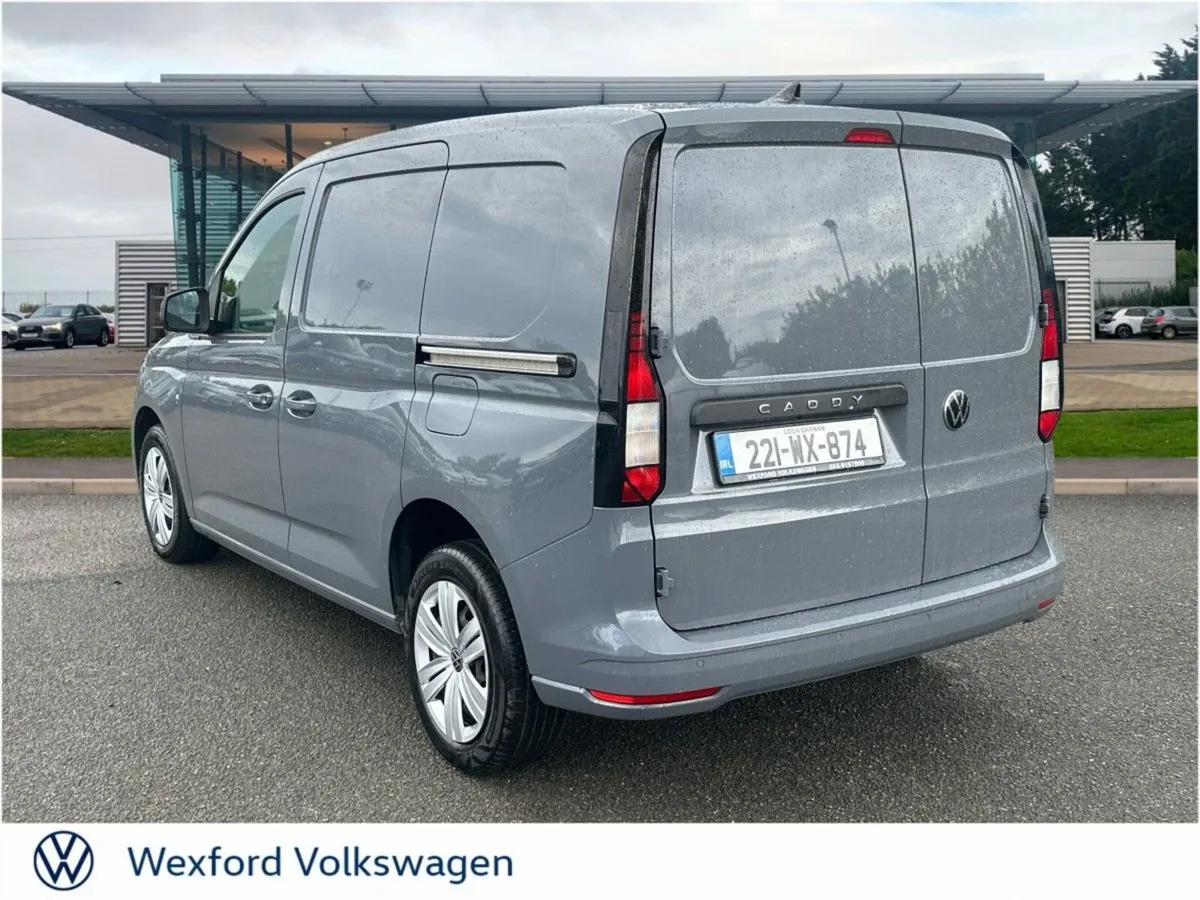 Volkswagen Caddy BUSINESS 2.0TDI 75HP MANUAL - Image 4