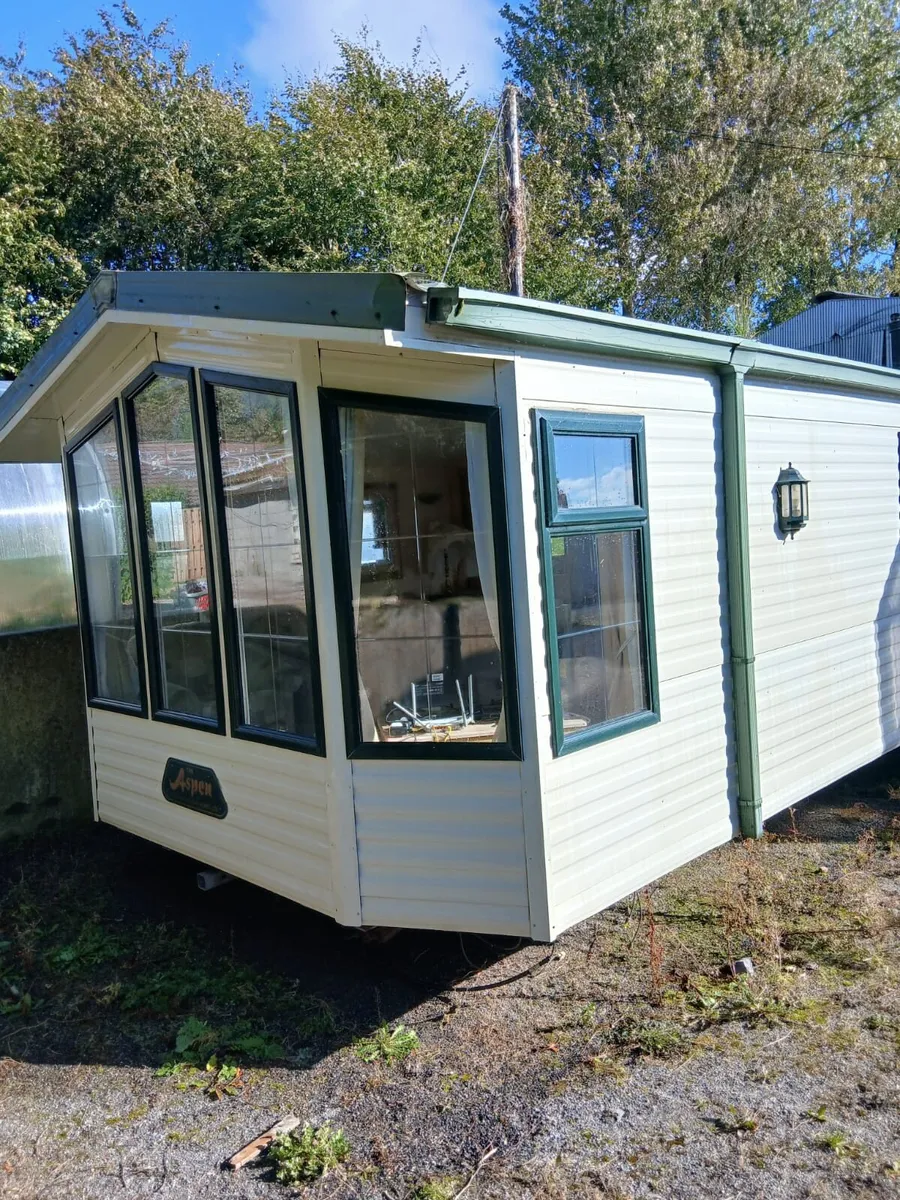 Mobile home - Image 1