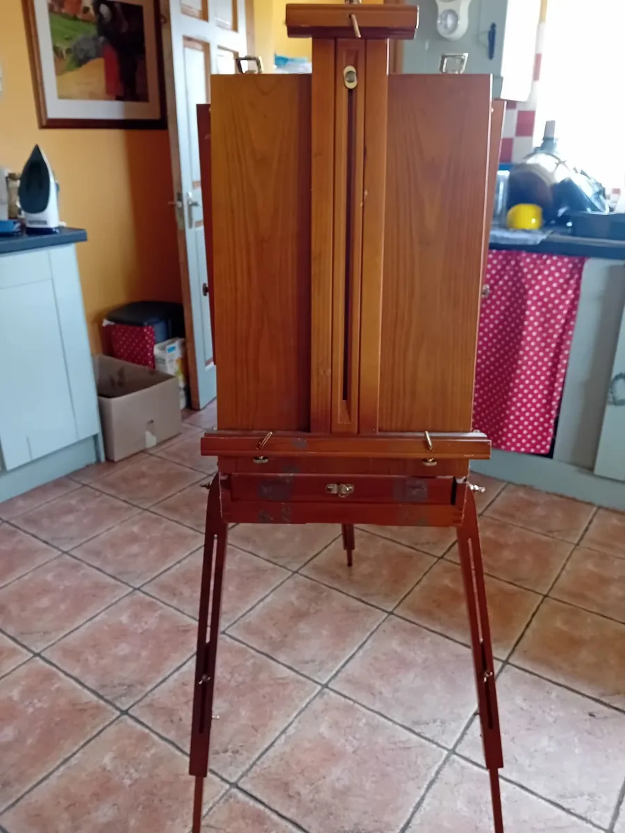 Art Easel - Image 1