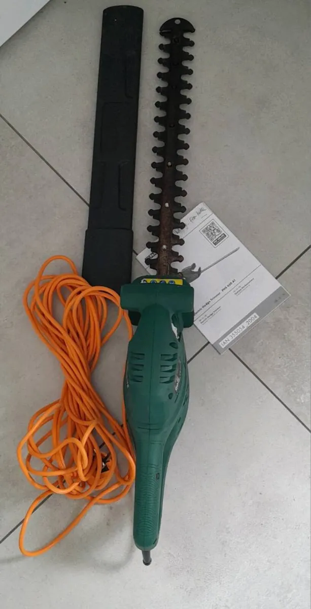 Hedge trimmer, electric - Image 2