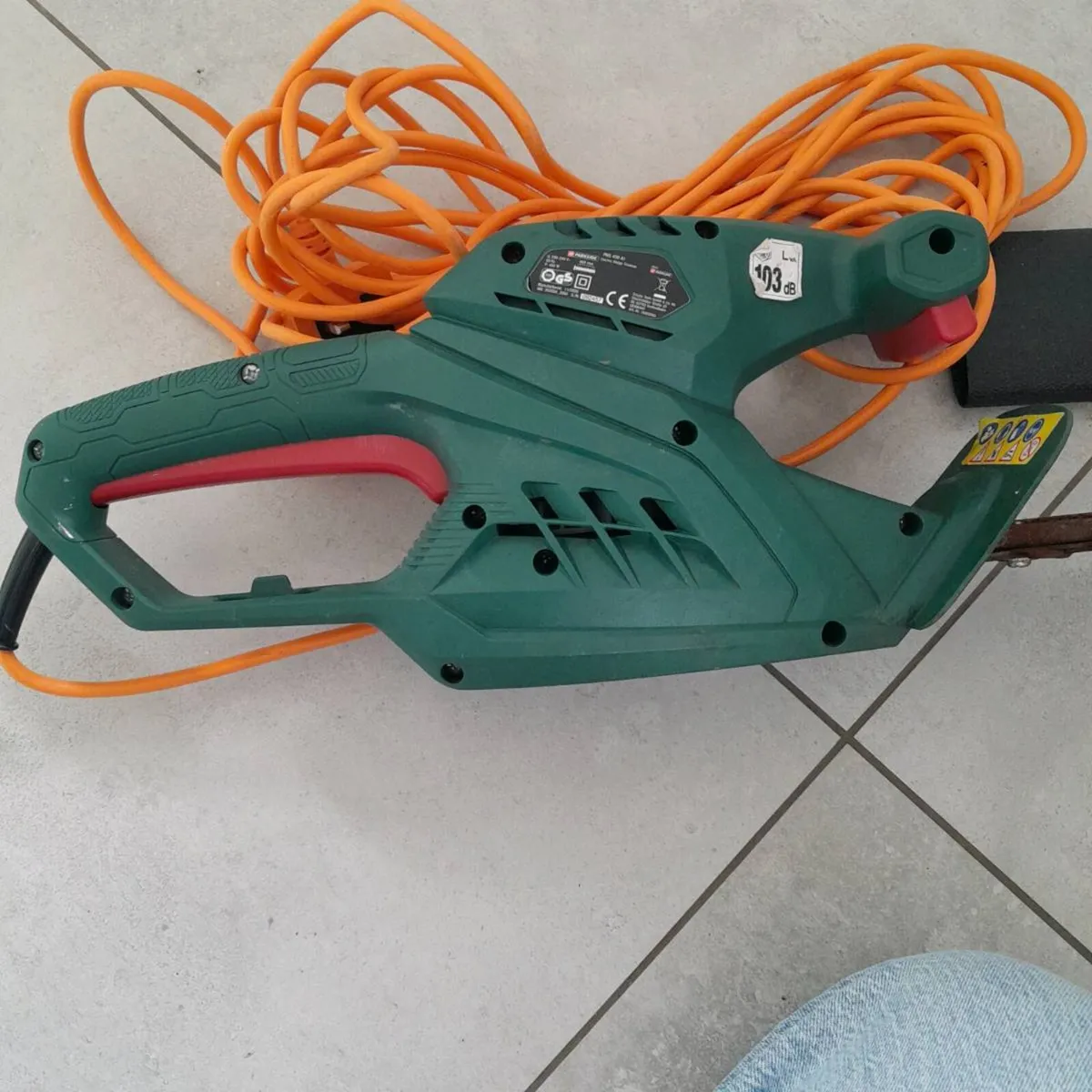Hedge trimmer, electric - Image 1