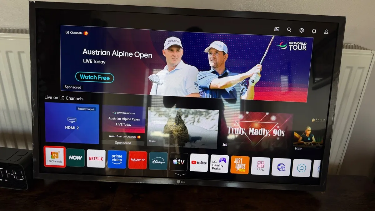 LG Smart Tv - Image 1