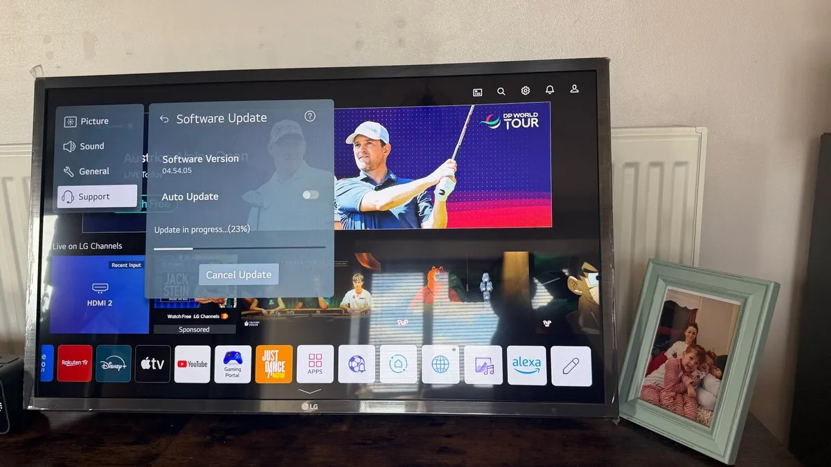 LG Smart Tv - Image 2