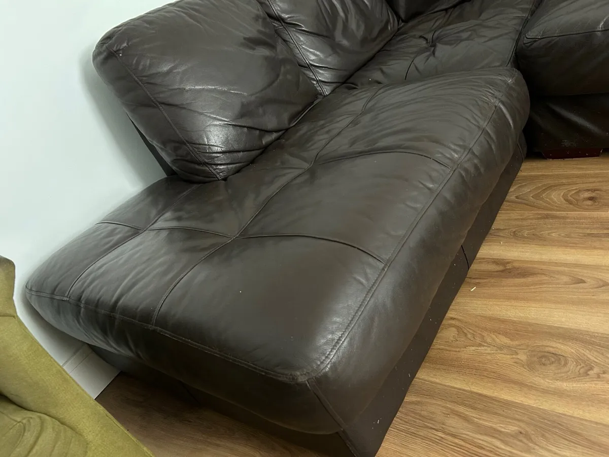 Sofa - Image 4