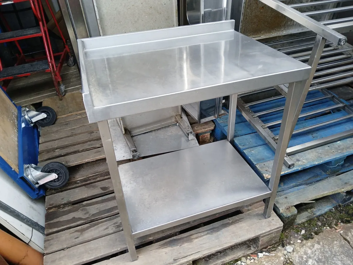 Staneless  cabbinet  table/heavey duty delivered - Image 4