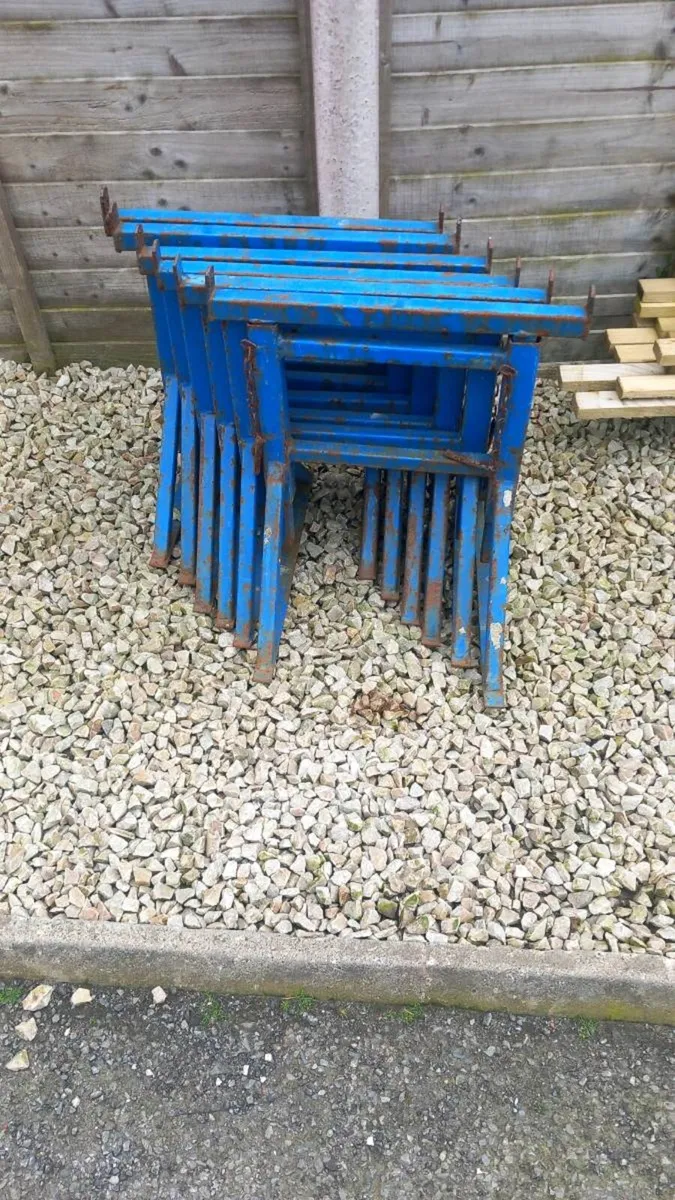 Builders trestles