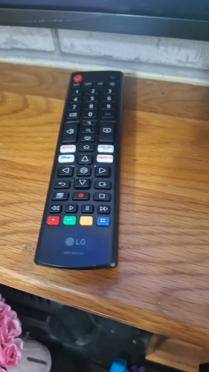 55inch LG smart TV - Image 3