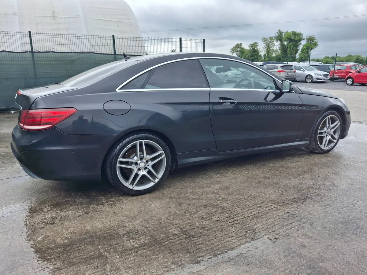 132 Mercedes E-Class  E220 AMG Sport  Automatic - Image 3