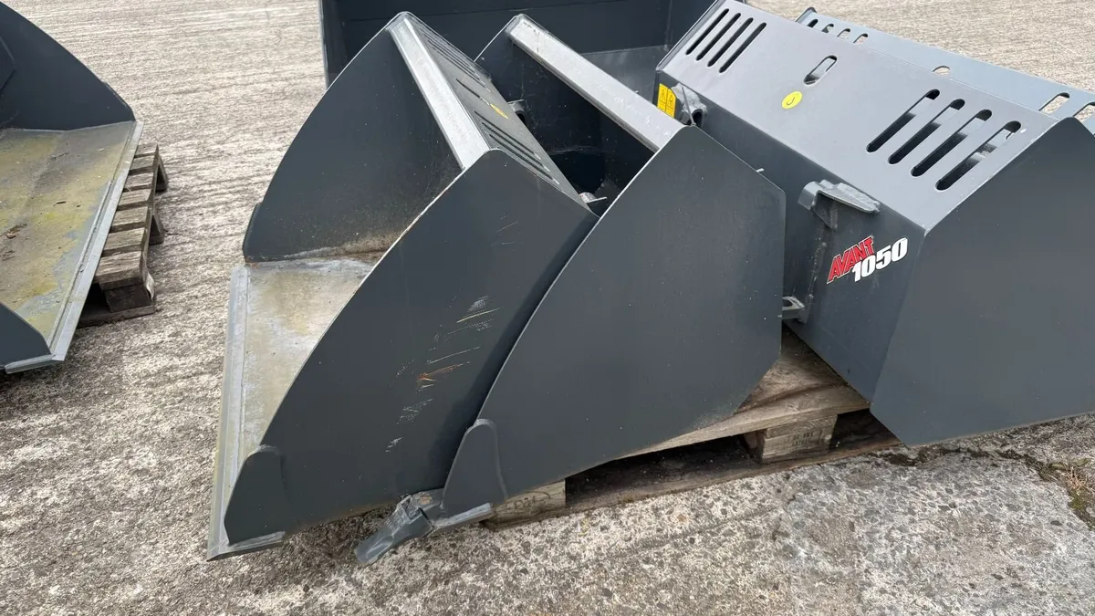 Avant General Bucket, 900mm, 190L - Unused - Image 2