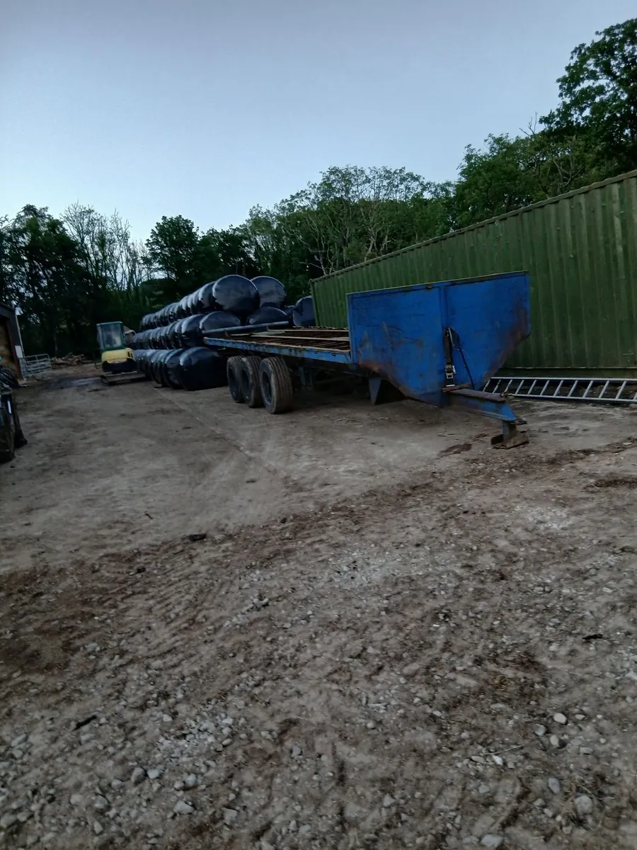 31ft Bale trailer for sale - Image 2