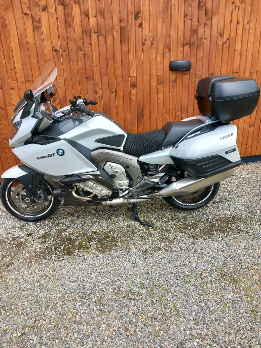 Motorbike - Image 2