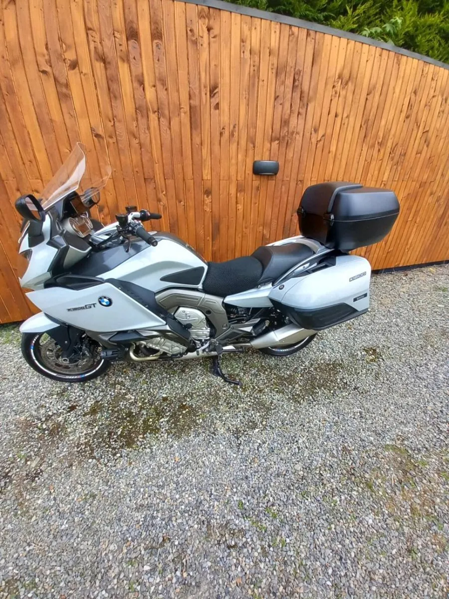 Motorbike - Image 3