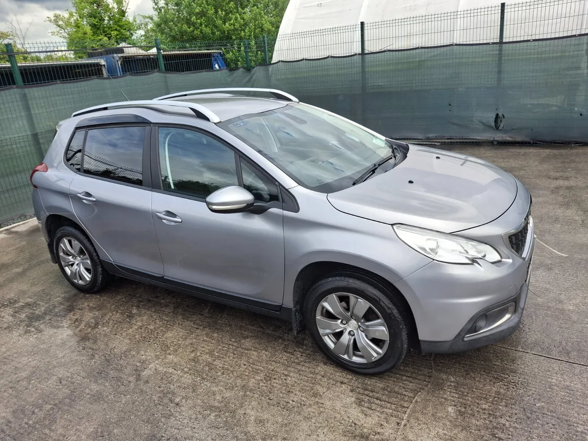 2017 Peugeot 2008  Active puretech - Image 1