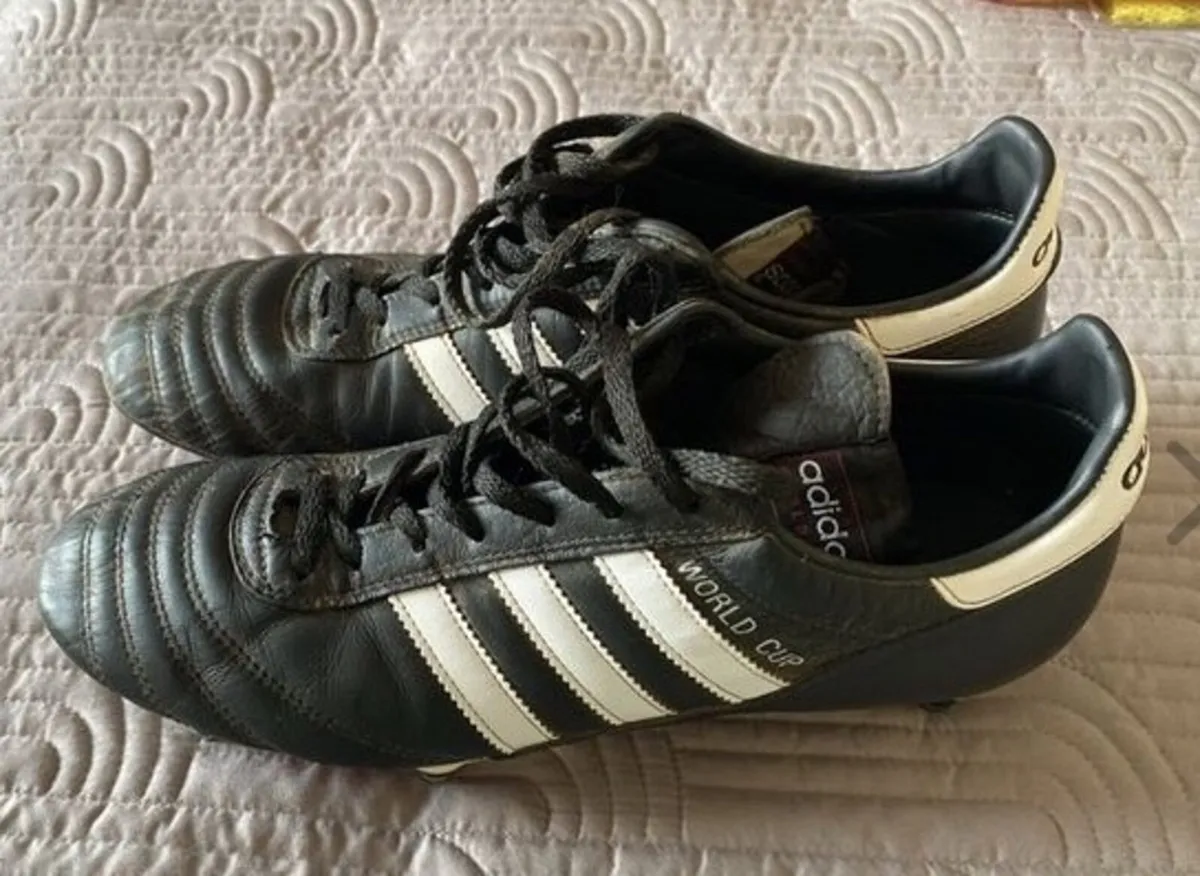 Adidas World Cup Football Boots Size UK9 - Image 1