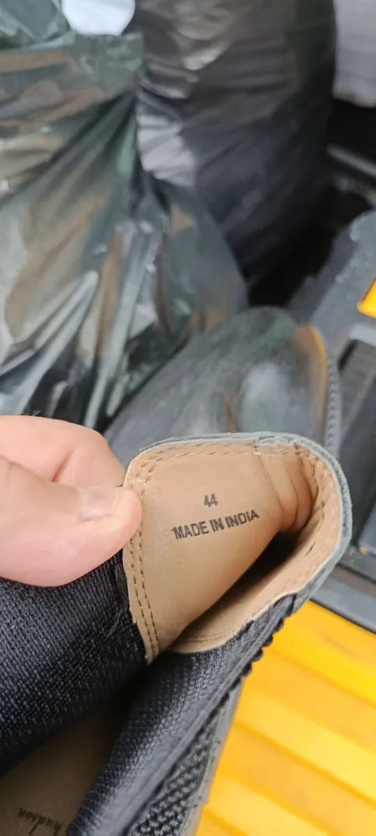 high-top leather boot size 44 - Image 1