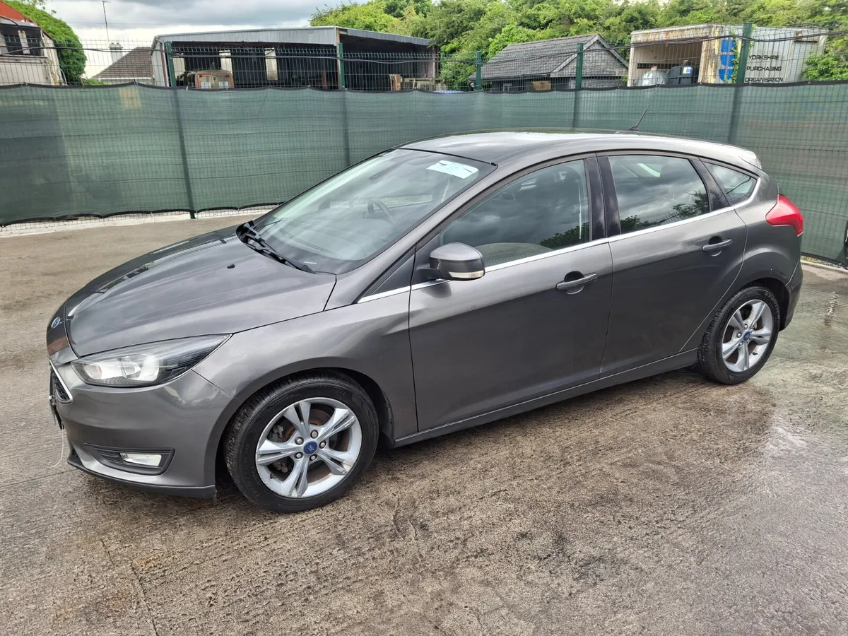 2017 Ford Focus Zetec   Diesel  Automatic - Image 2
