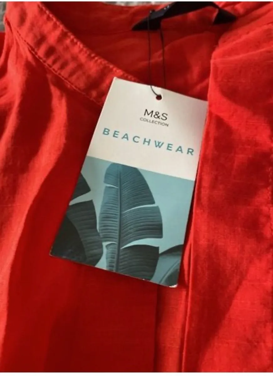 BNWT Marks and Spencer's Beach Shirt Size 12 UK - Image 4