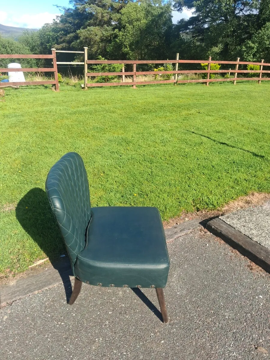 Chairs - Image 4