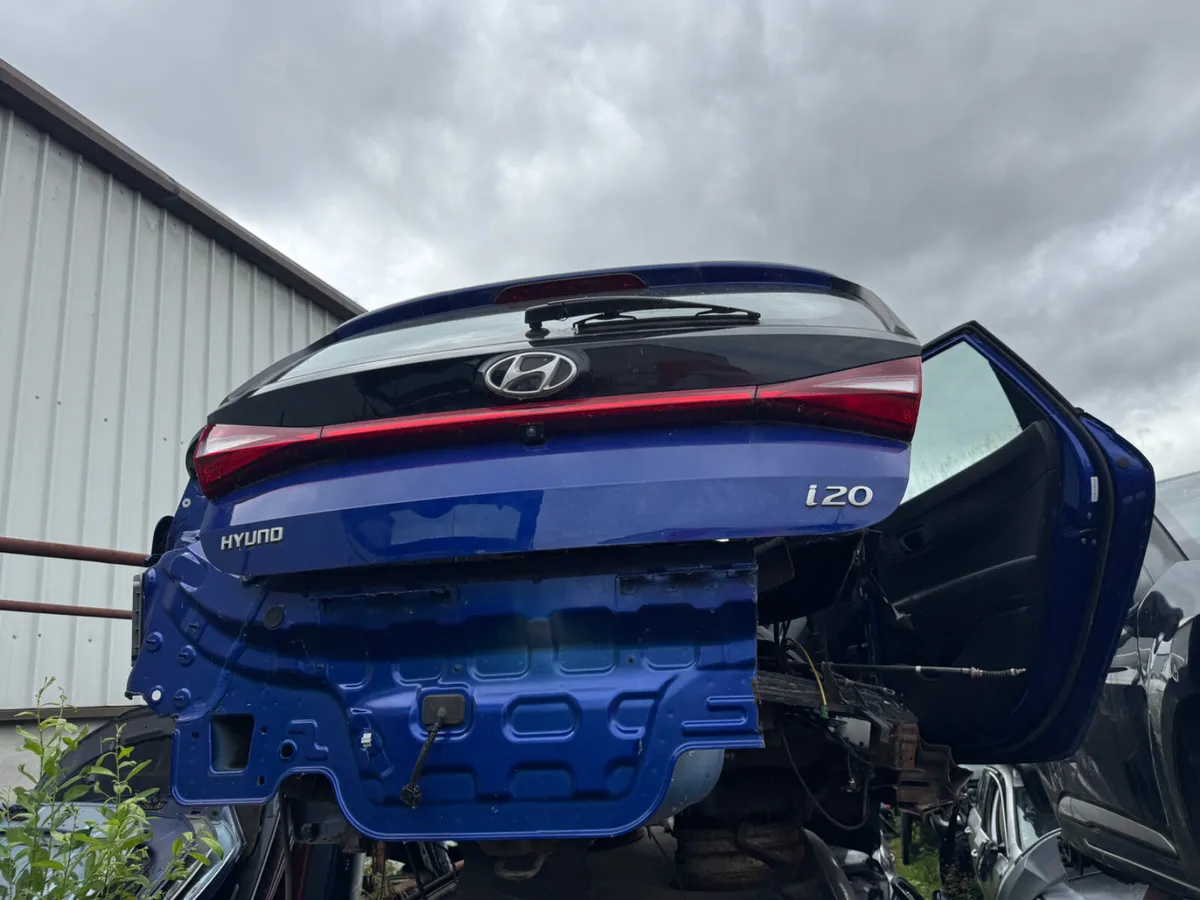 2022 HYUNDAI i20 1.0L PETROL BREAKING / PARTS - Image 2