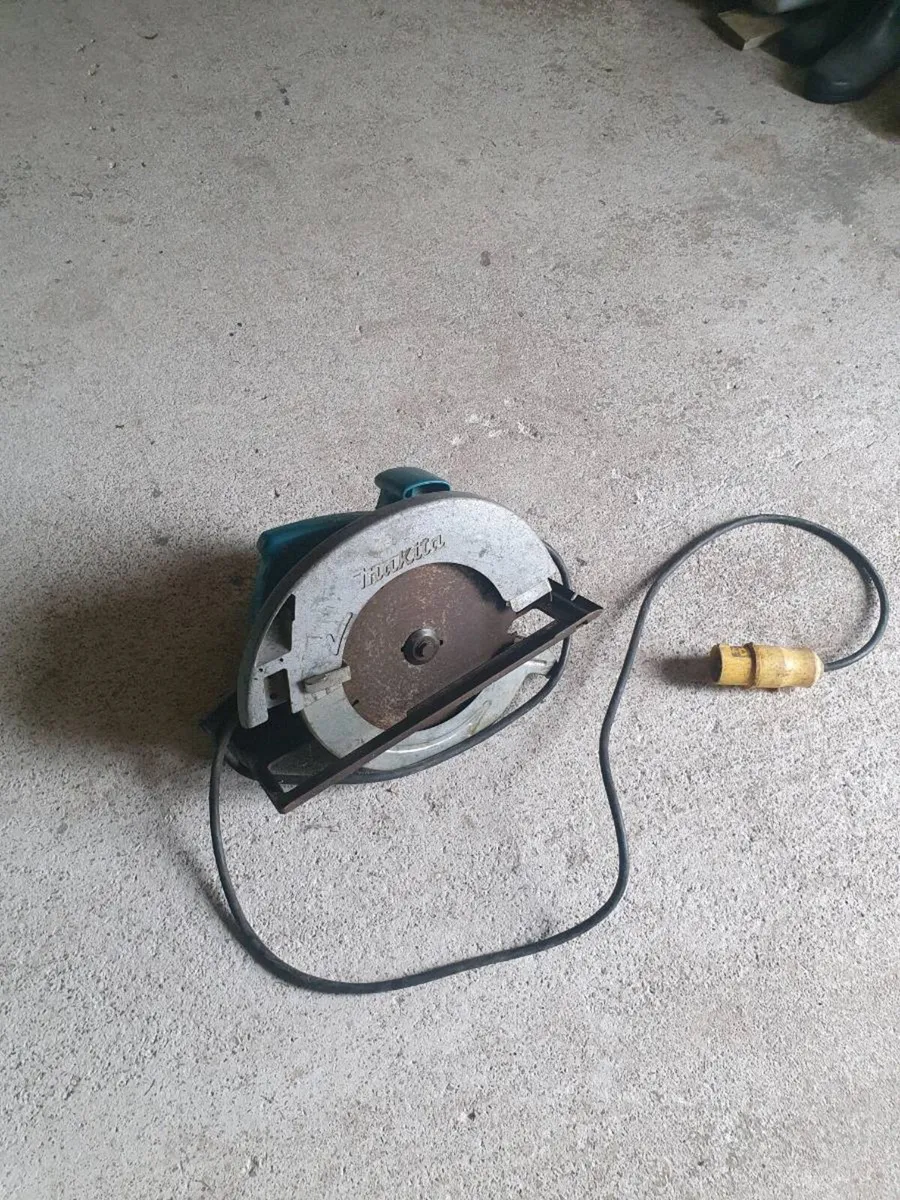 9 inch skil saw - Image 1