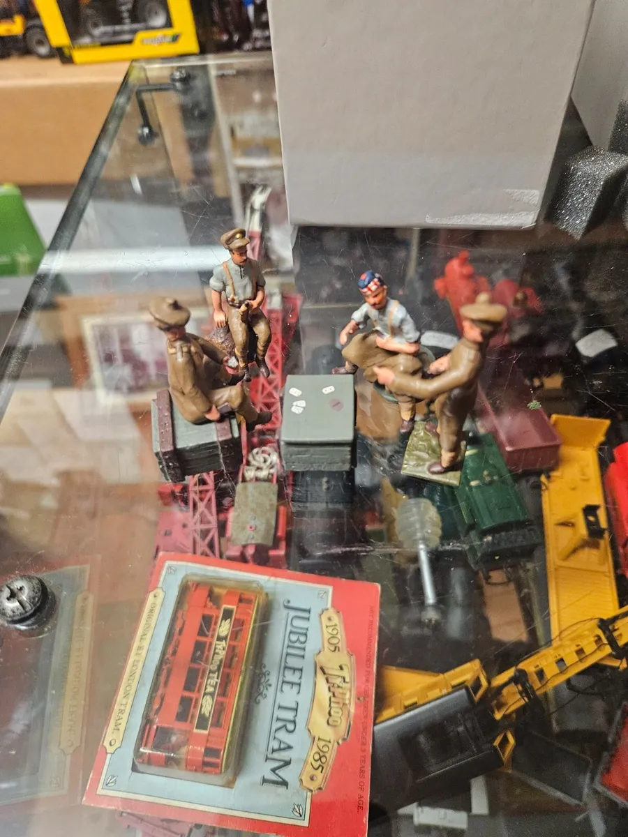 Britain's British Army WW1 Card Game - Image 1