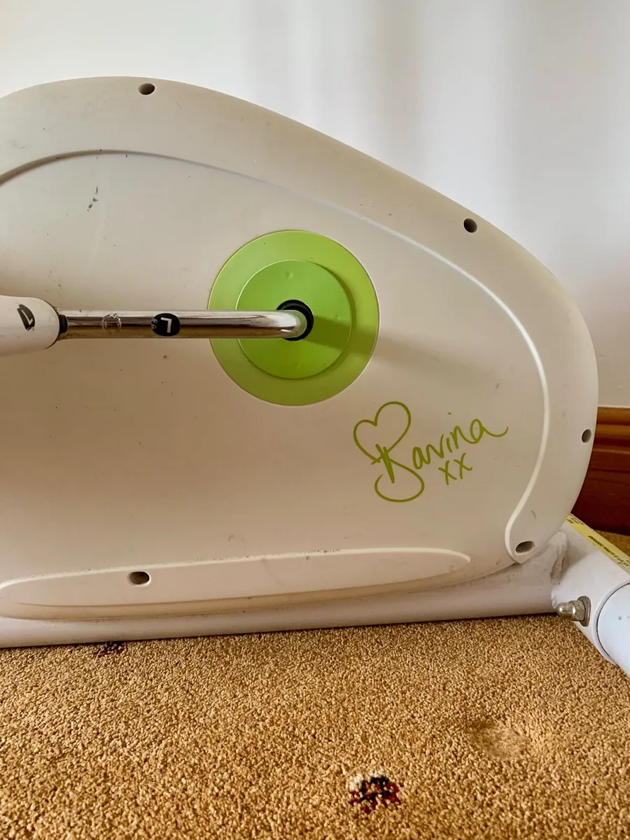 Elliptical Cross Trainer €50 o.n.o. - Image 4