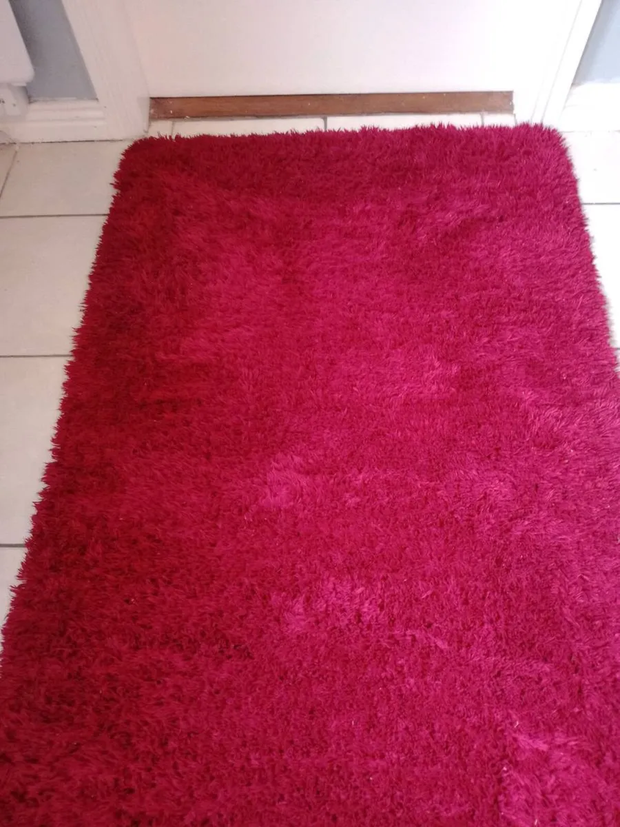 RUG/USED - Image 3