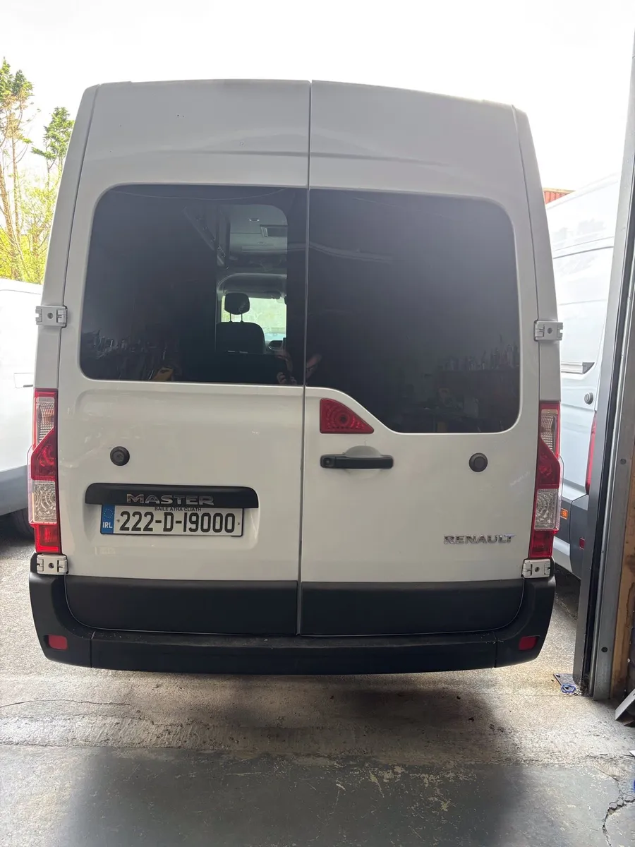 Campervan - Image 2