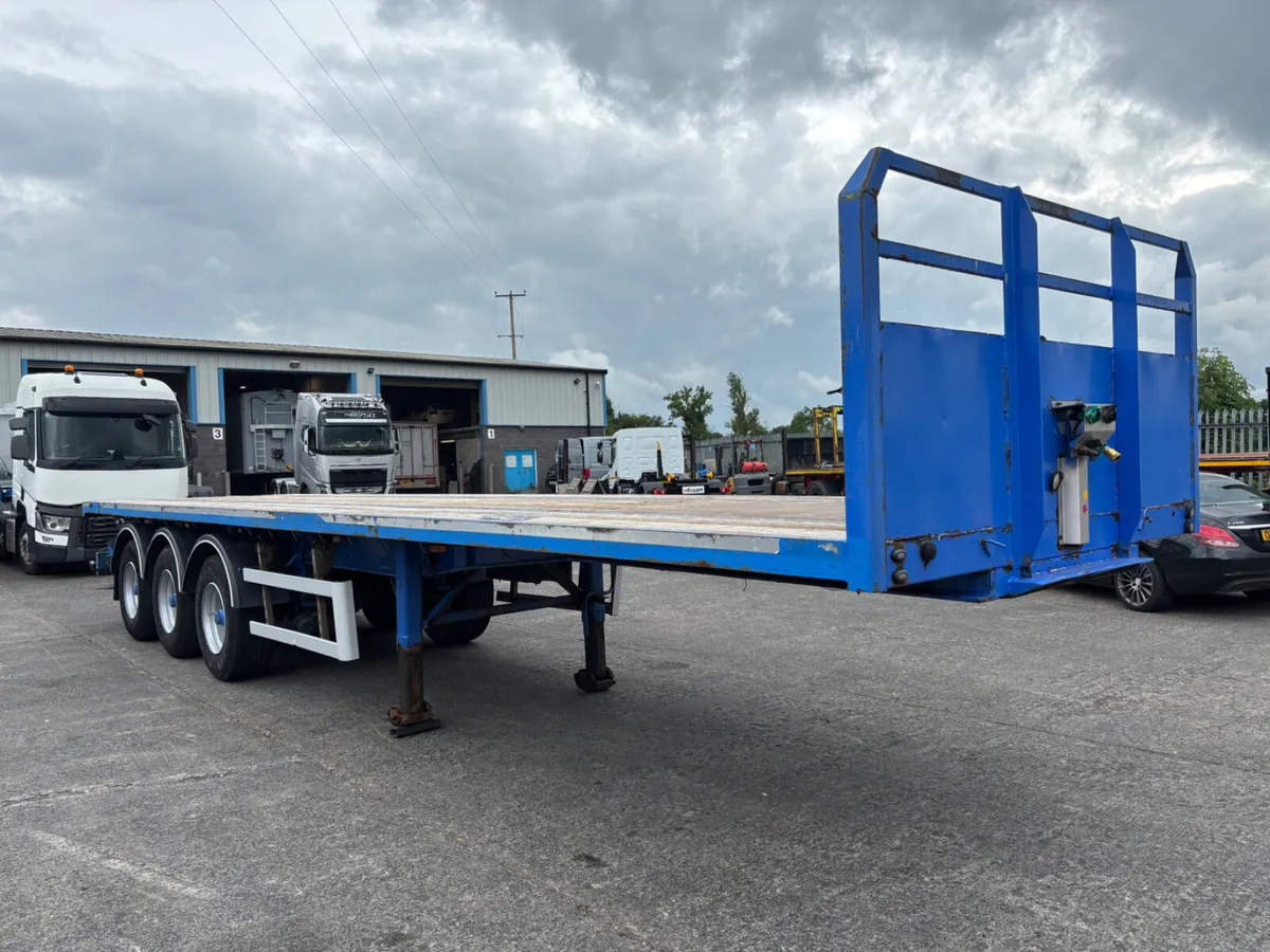 2005 SDC 36 foot urban flat Moffet Mounty Kit - Image 2