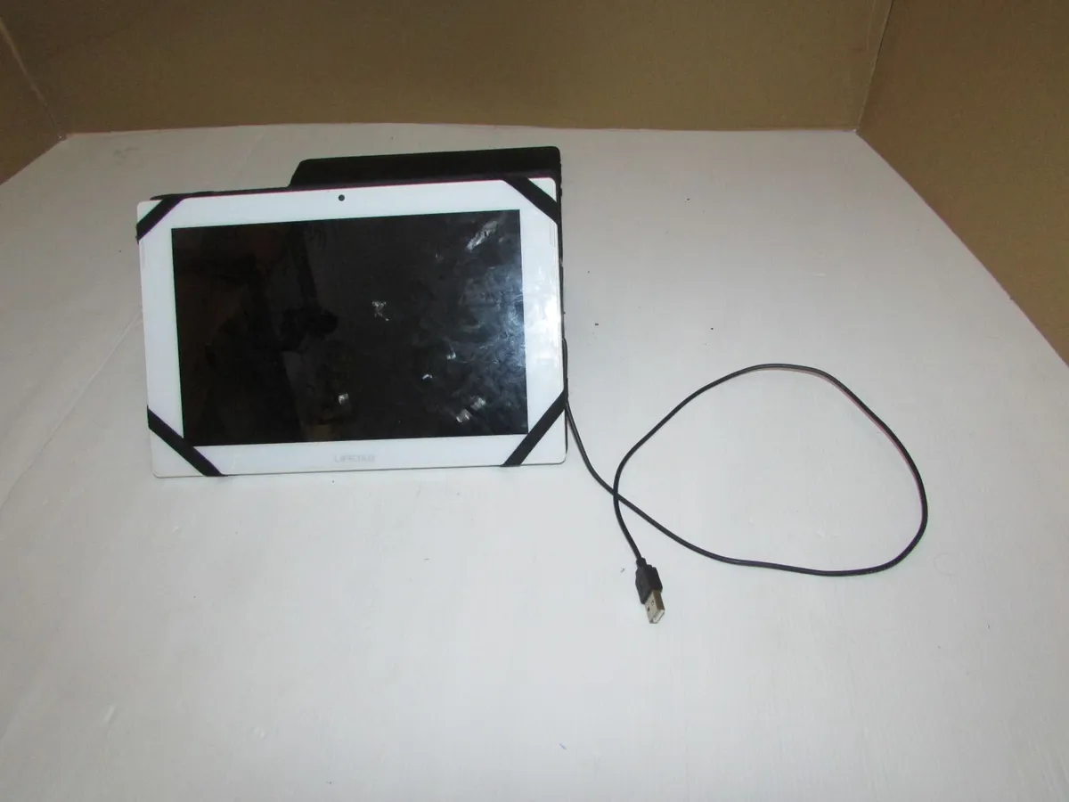 Lifetab Tablet - Image 4