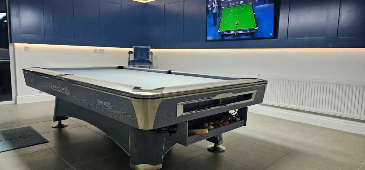 9ft American pool table - Image 1