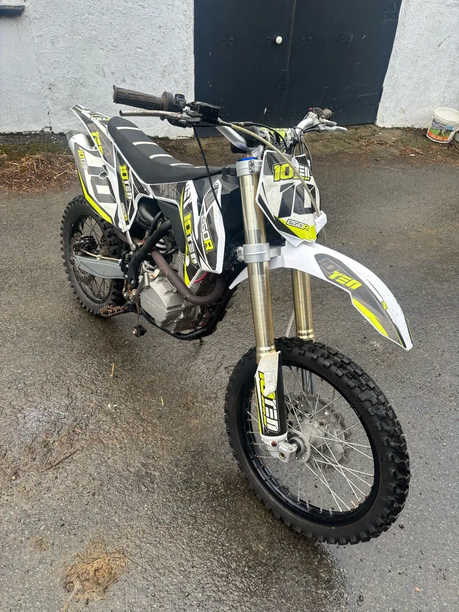 10ten 250r 2019 - Image 2