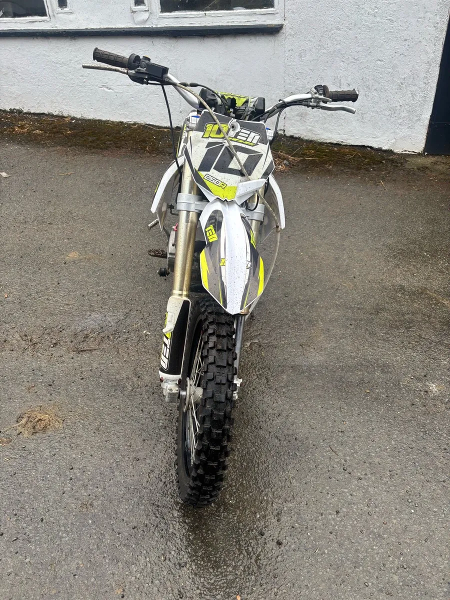 10ten 250r 2019 - Image 4