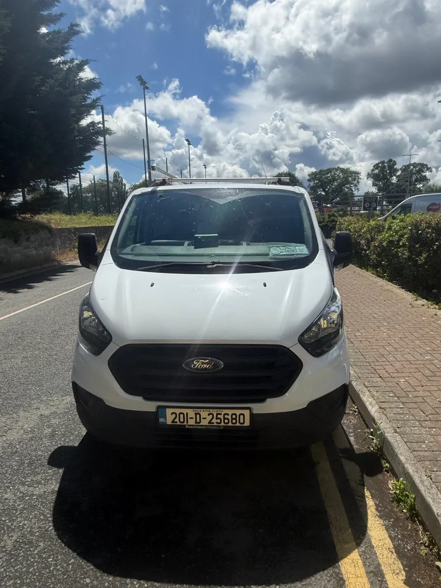 Ford transit custom low mileage - Image 2