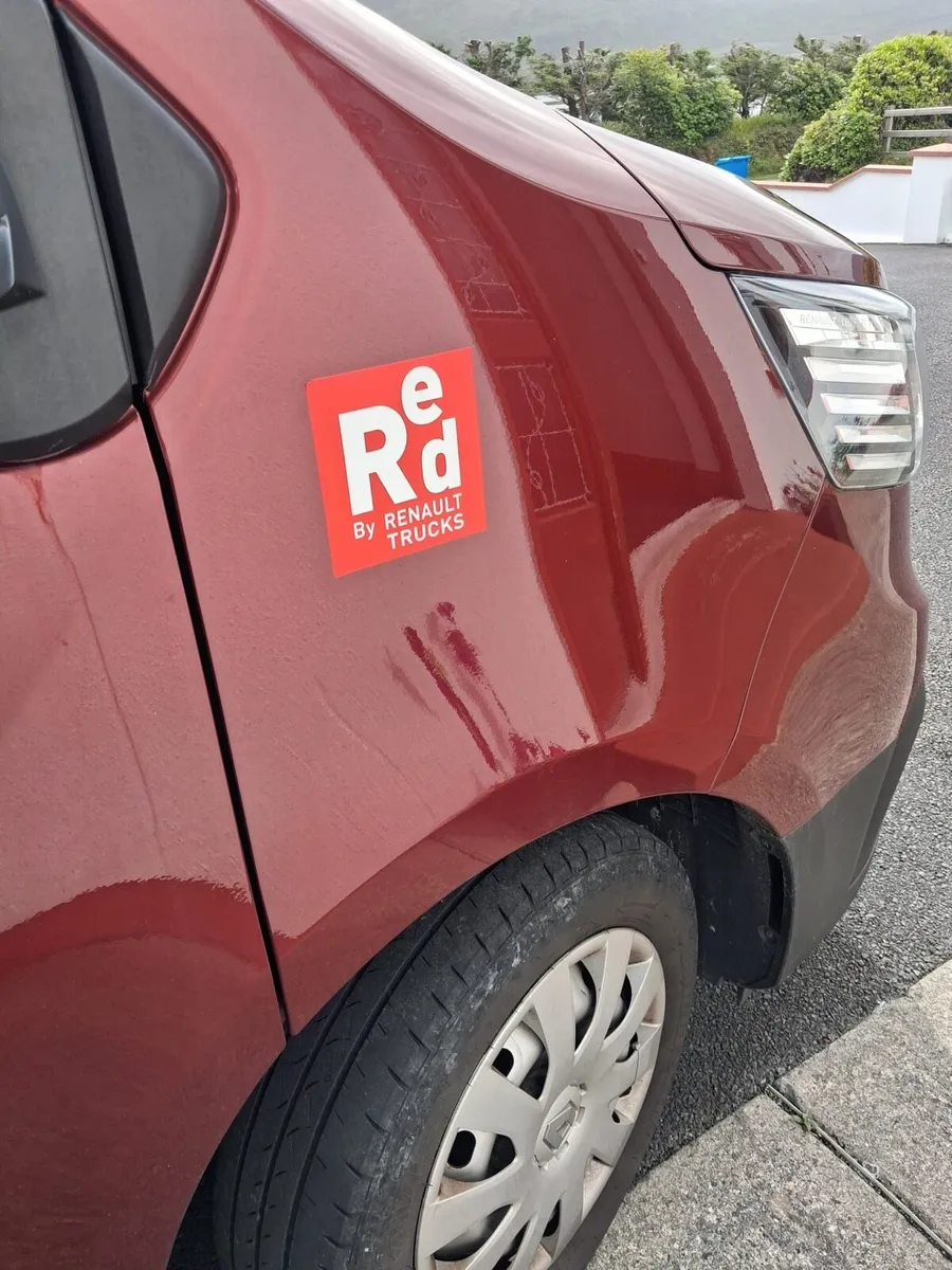 231 Renault Traffic (NO VAT) - Image 3