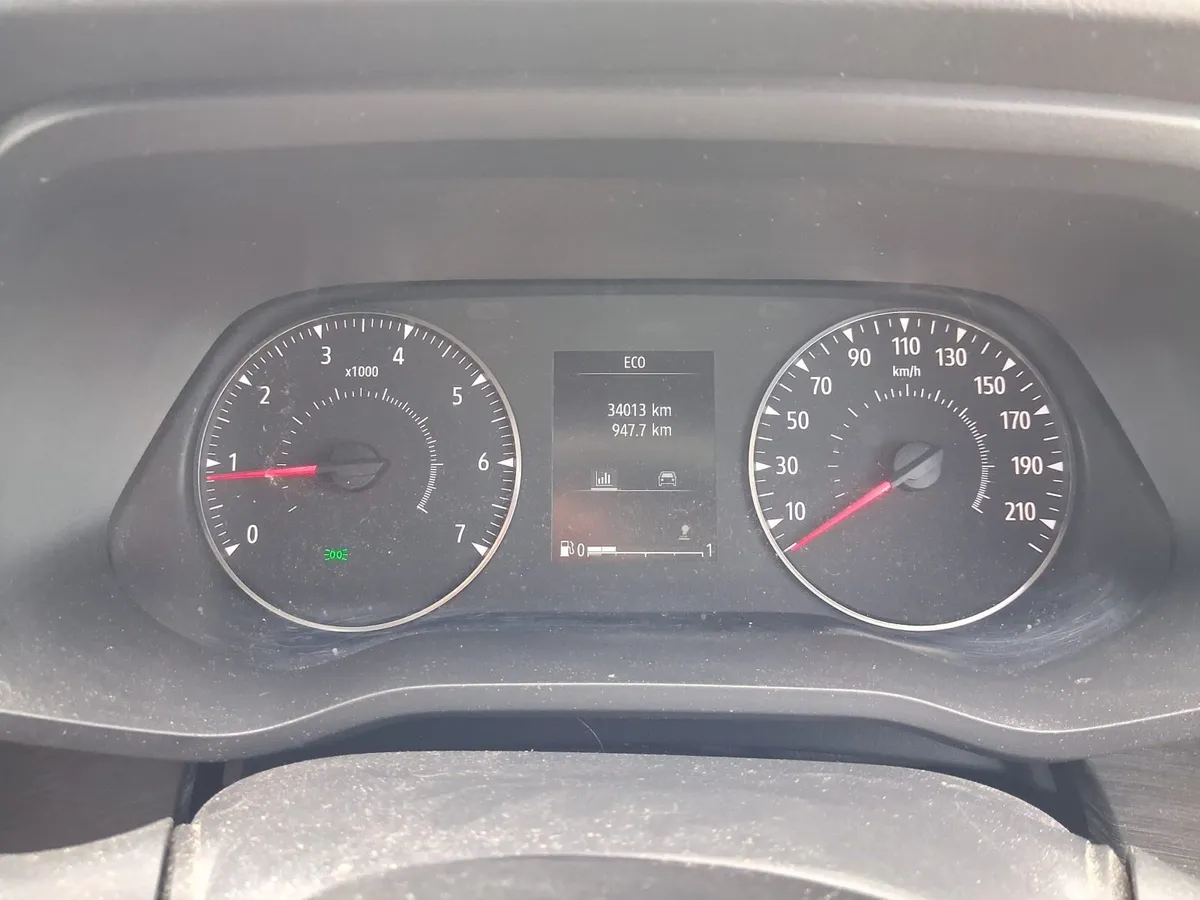 231 Renault Traffic (NO VAT) - Image 4